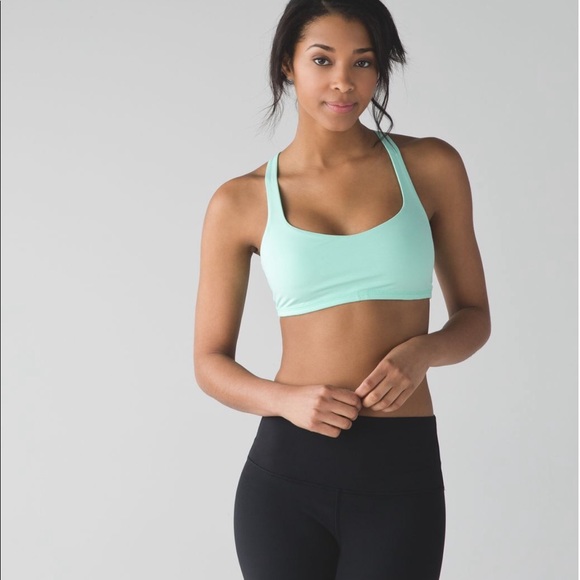 lululemon athletica Other - Lululemon athletica teal free to be bra size 6
